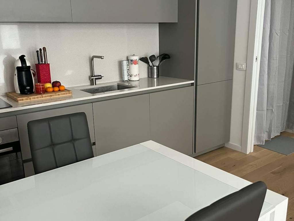 appartamento in affitto a Milano in zona Guastalla