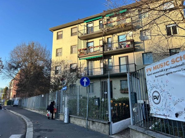 appartamento in affitto a Milano in zona Vigentino