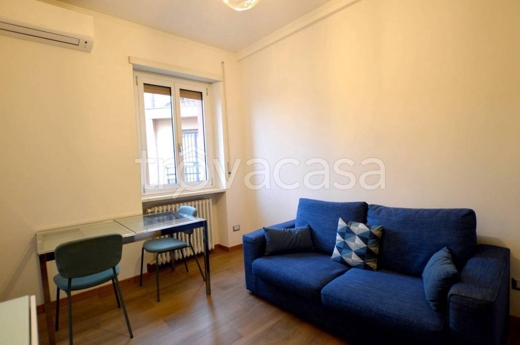 appartamento in affitto a Milano in zona Corvetto