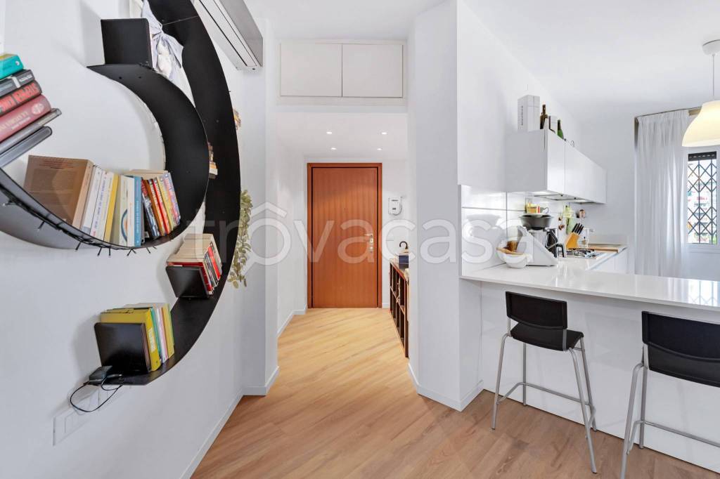 appartamento in affitto a Milano in zona Solari