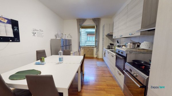 appartamento in affitto a Milano in zona Centro Direzionale