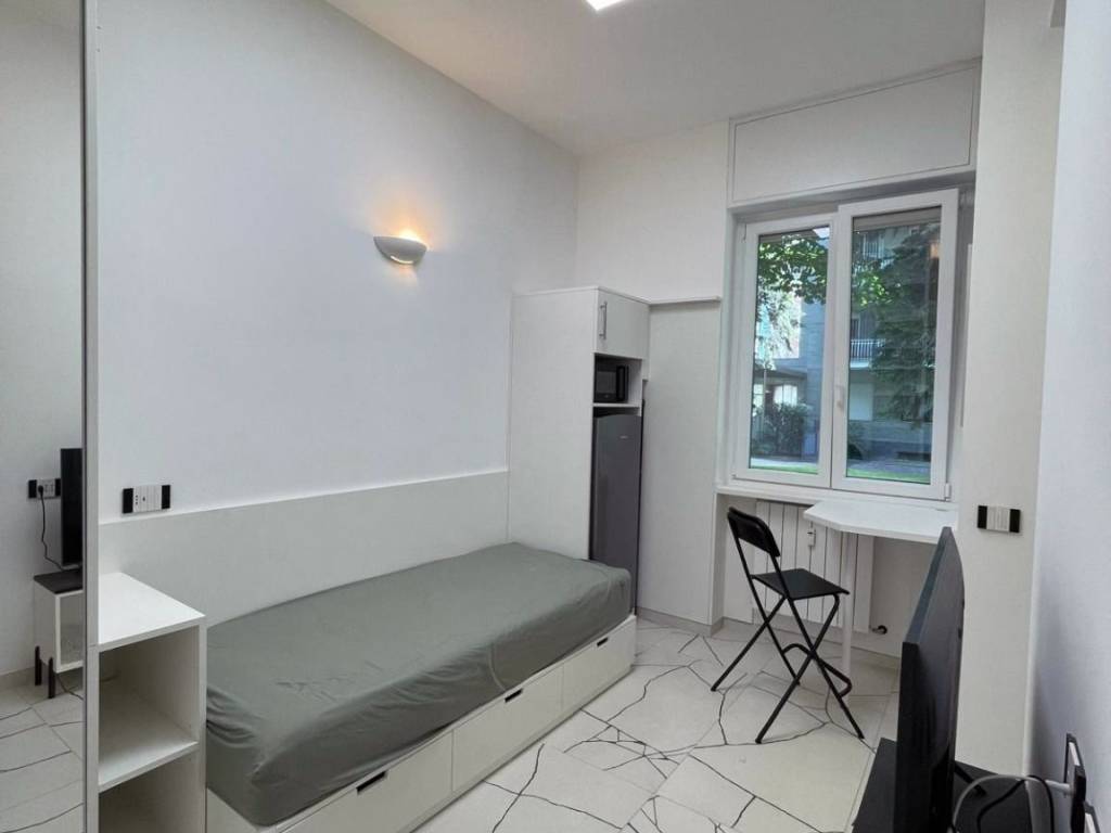 appartamento in affitto a Milano in zona Famagosta