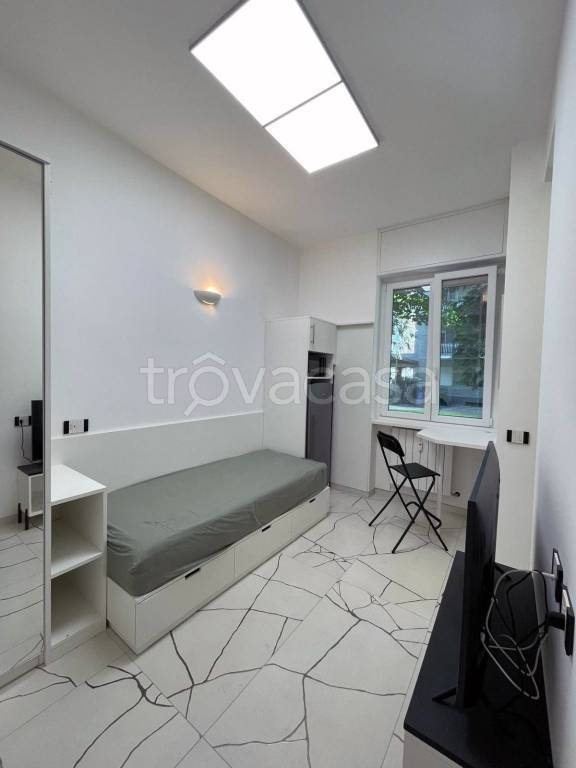 appartamento in affitto a Milano in zona Famagosta