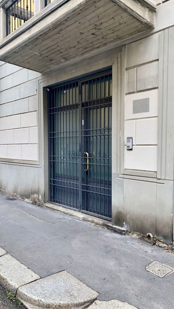 ufficio in affitto a Milano in zona Piazzale Lodi
