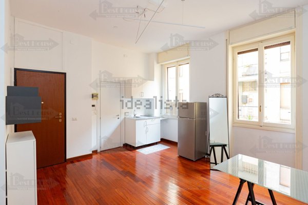 appartamento in affitto a Milano in zona Guastalla