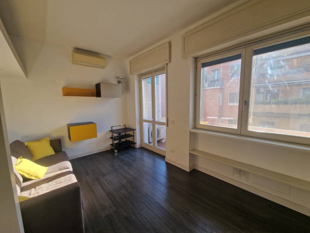 appartamento in affitto a Milano in zona Piazzale Lodi