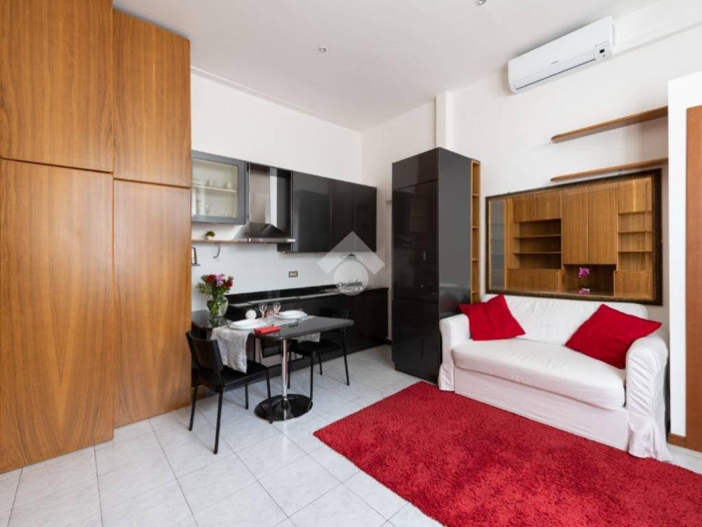 appartamento in affitto a Milano in zona Centro Direzionale
