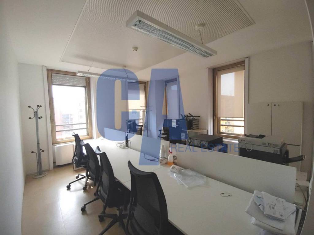 ufficio in affitto a Milano in zona Lambrate