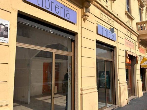 negozio in affitto a Milano in zona Isola