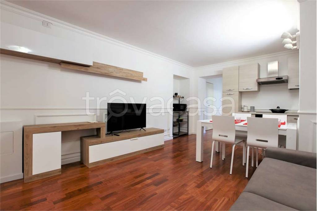 appartamento in affitto a Milano in zona Porta Genova