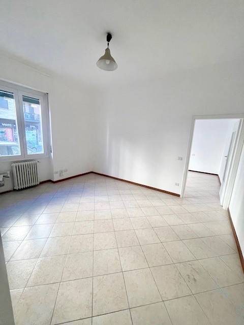 appartamento in affitto a Milano in zona Piazzale Lodi