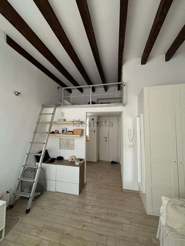 appartamento in affitto a Milano in zona Solari