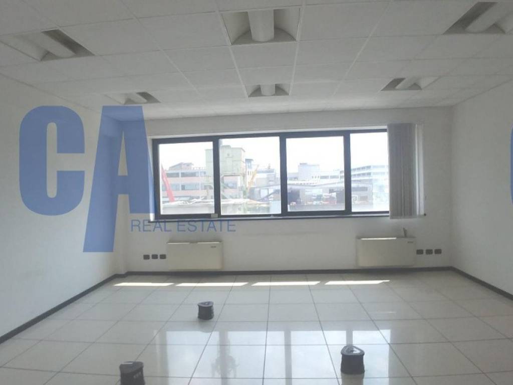 ufficio in affitto a Milano in zona Gallaratese