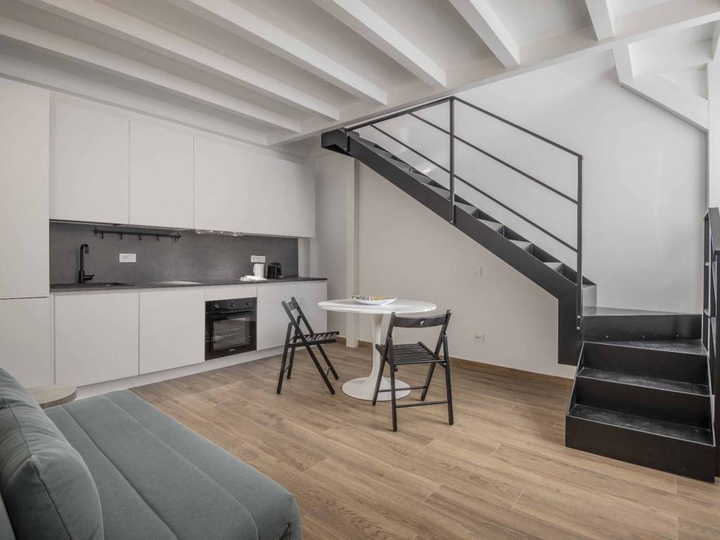 appartamento in affitto a Milano in zona Guastalla