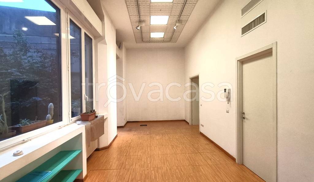 appartamento in affitto a Milano in zona Sant'Ambrogio