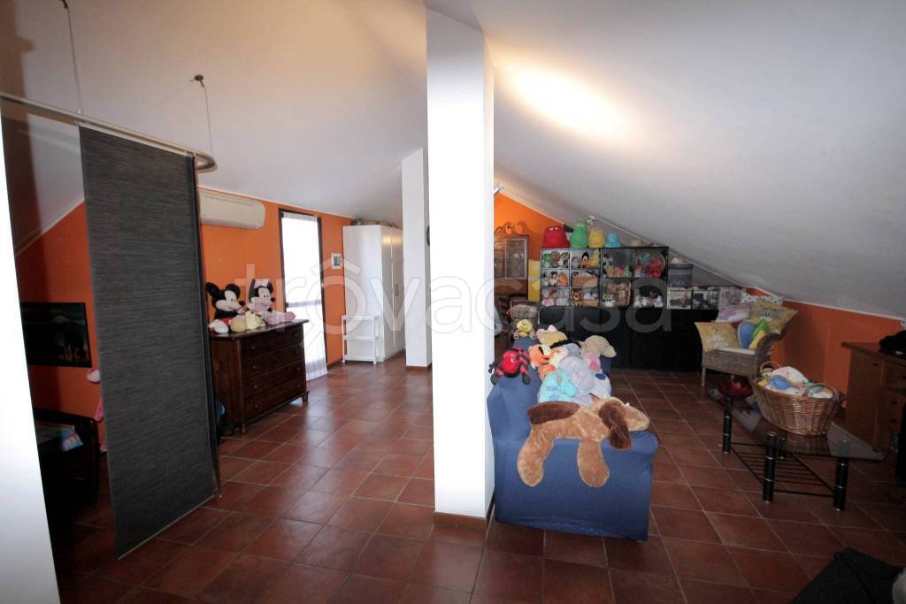 appartamento in affitto a Milano in zona Corvetto