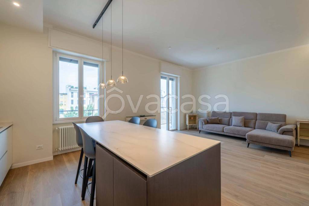 appartamento in affitto a Milano