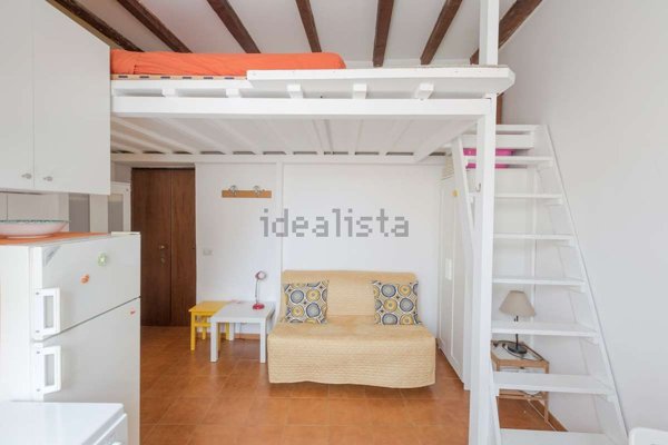 appartamento in affitto a Milano in zona Porta Genova