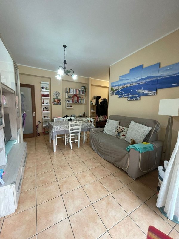 appartamento in affitto a Milano in zona Lorenteggio