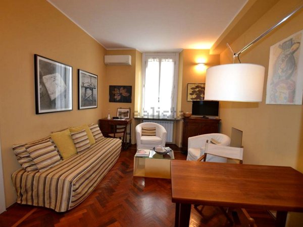 appartamento in affitto a Milano in zona Lorenteggio
