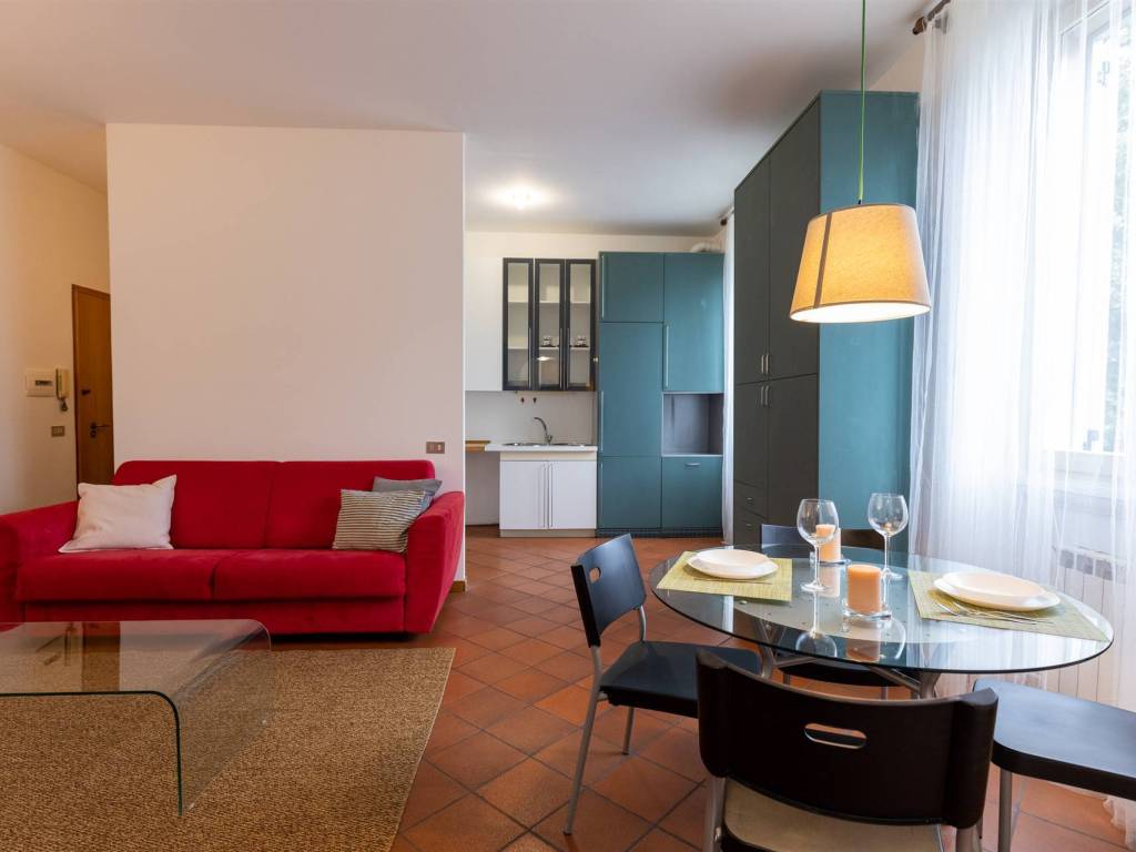 appartamento in affitto a Milano in zona Famagosta