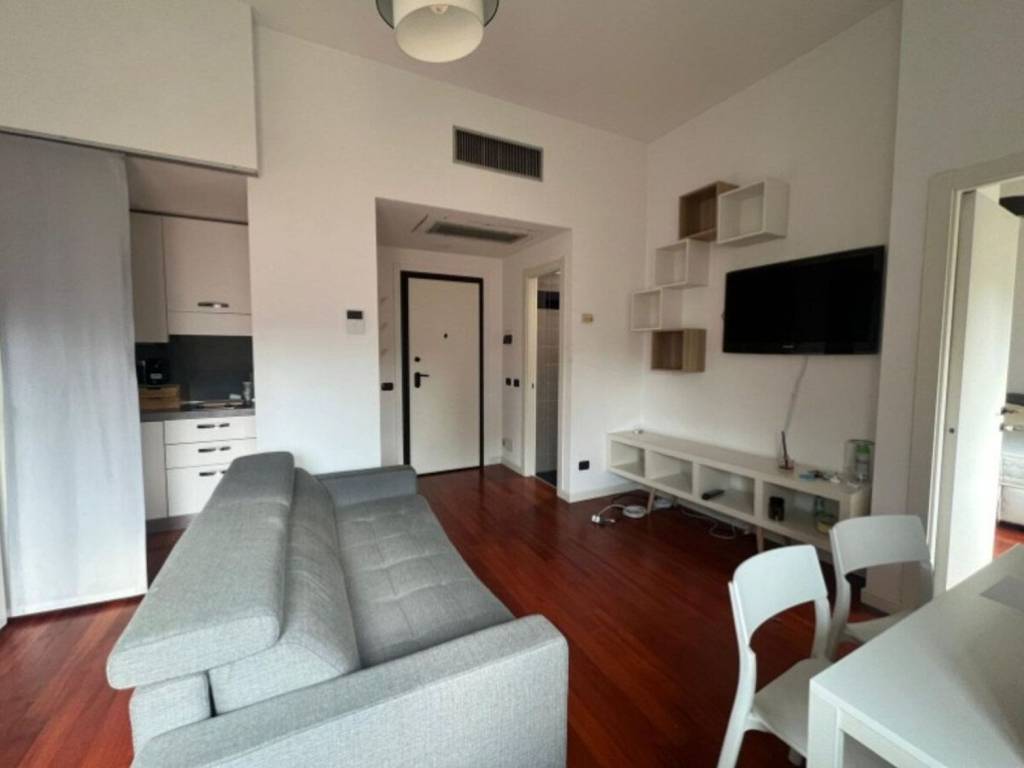 appartamento in affitto a Milano in zona Porta Nuova