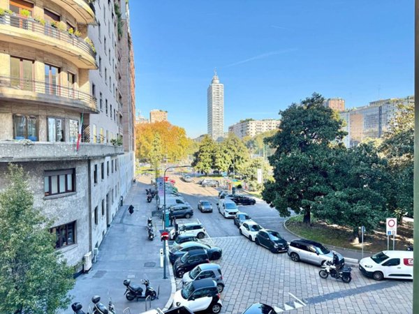 appartamento in affitto a Milano in zona Porta Nuova