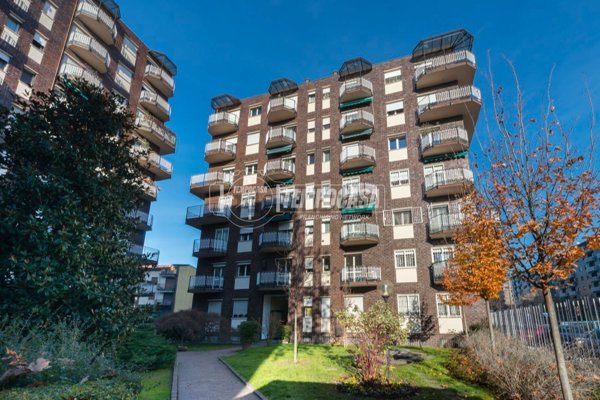 ufficio in affitto a Milano