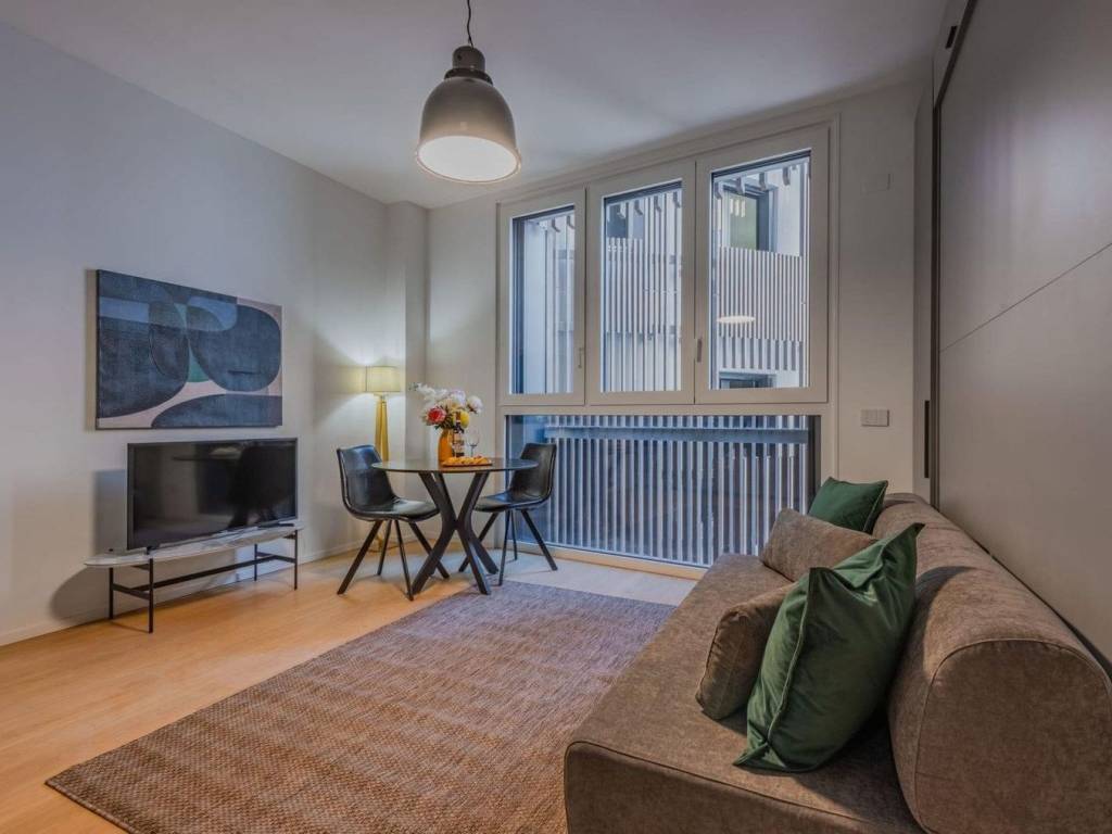 appartamento in affitto a Milano in zona Guastalla