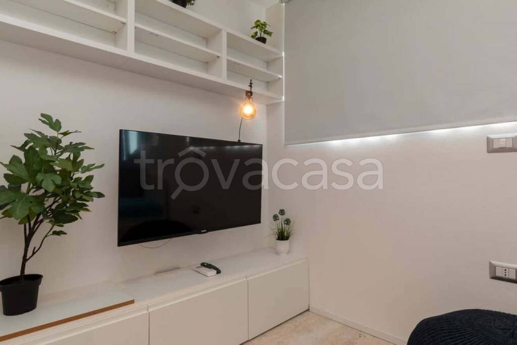 appartamento in affitto a Milano in zona Affori