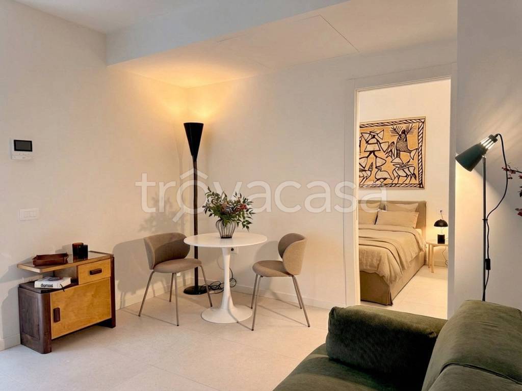 appartamento in affitto a Milano in zona San Cristoforo