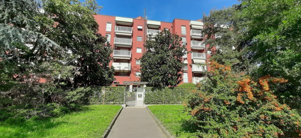 appartamento in affitto a Milano in zona Trenno