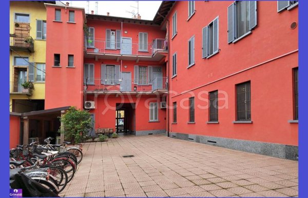 appartamento in affitto a Milano in zona Baggio