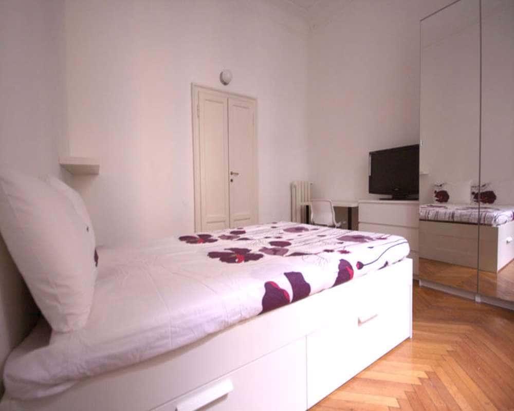 negozio in affitto a Milano