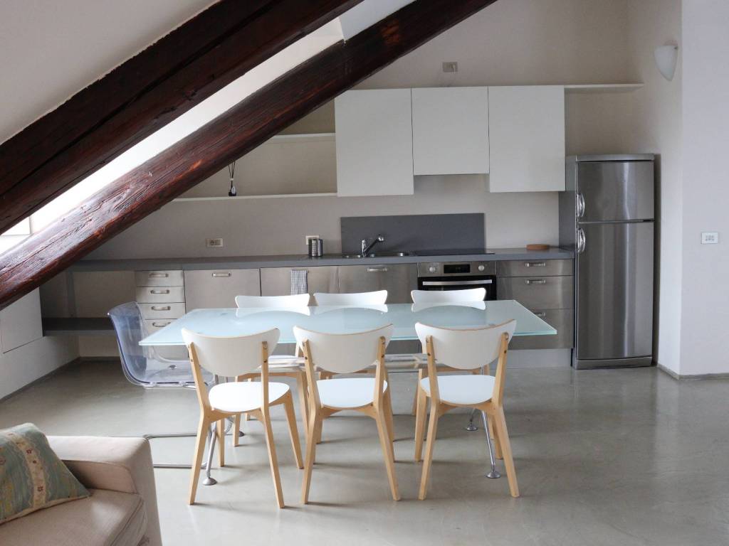 appartamento in affitto a Milano in zona Solari