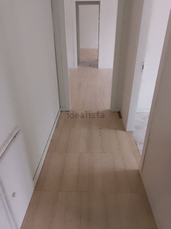 appartamento in affitto a Milano in zona Lorenteggio