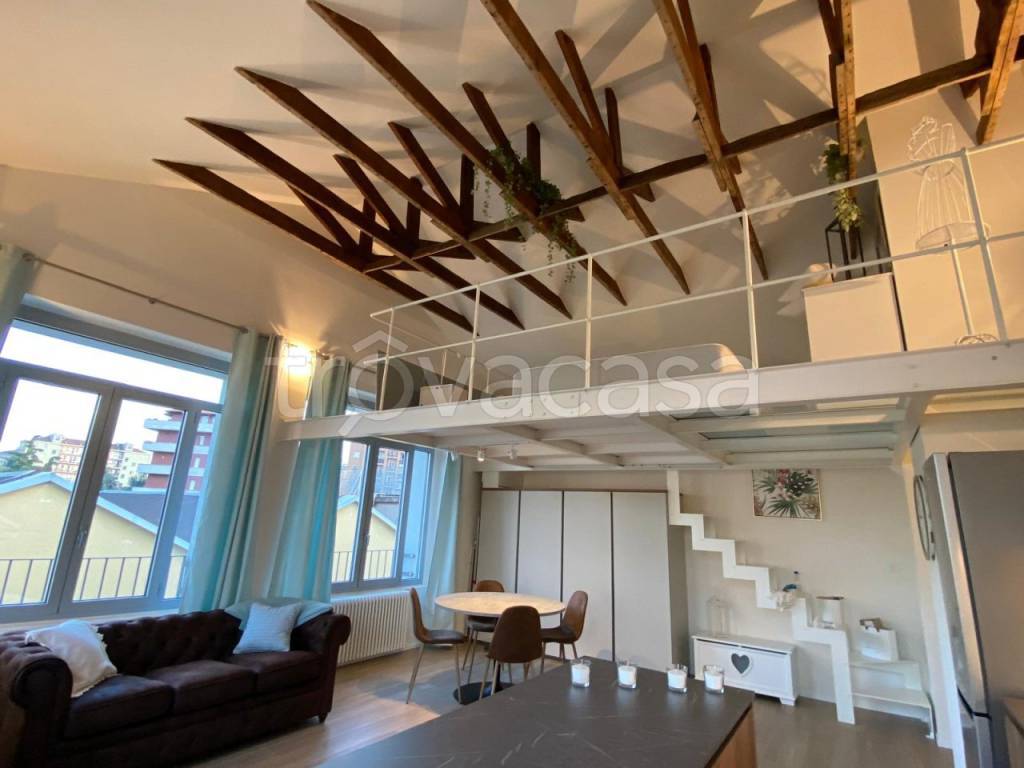 appartamento in affitto a Milano in zona Crescenzago