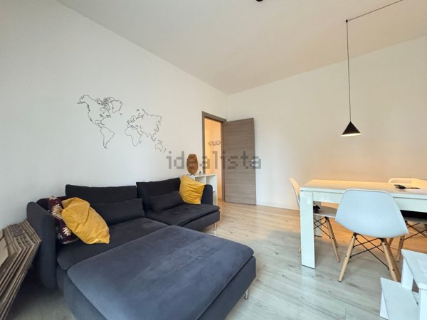 appartamento in affitto a Milano in zona Baggio