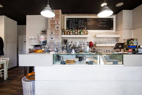 negozio in affitto a Milano in zona Stazione Centrale