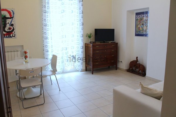 appartamento in affitto a Milano in zona Lorenteggio