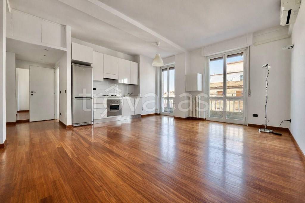 appartamento in affitto a Milano in zona Sempione