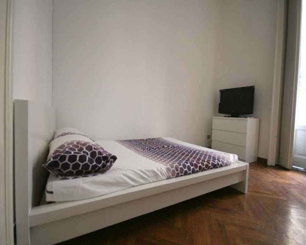 negozio in affitto a Milano in zona Porta Venezia