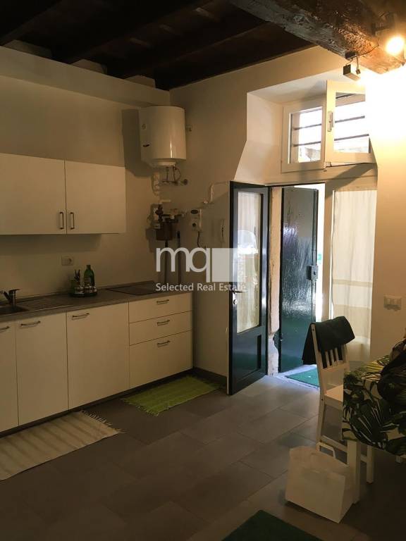 appartamento in affitto a Milano in zona Porta Ticinese