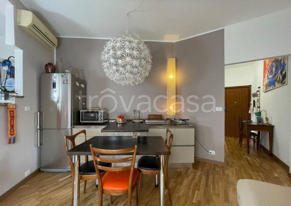 appartamento in affitto a Milano in zona Bocconi