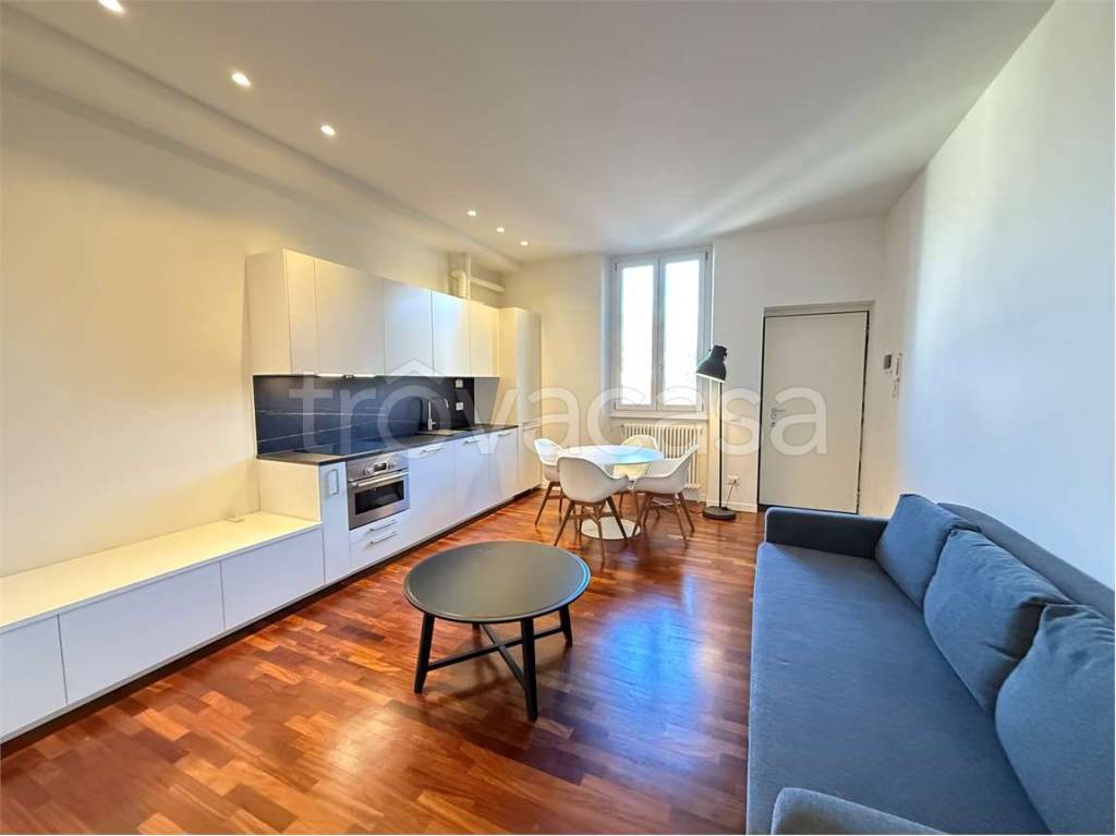 appartamento in affitto a Milano in zona Vigentino