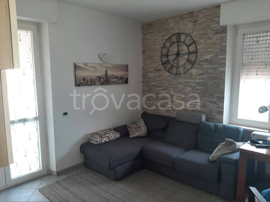 appartamento in affitto a Milano in zona QT8