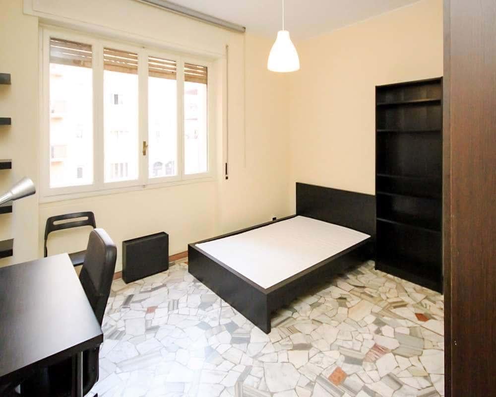 negozio in affitto a Milano in zona Maggiolina