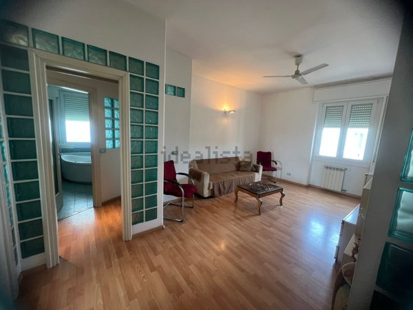 appartamento in affitto a Milano in zona Feltre