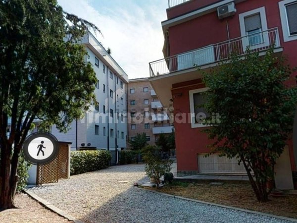 appartamento in affitto a Milano in zona Precotto