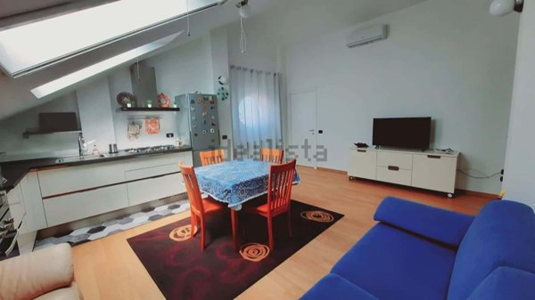 appartamento in affitto a Milano in zona Famagosta